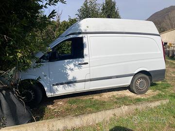 MERCEDES VITO 111 CDI