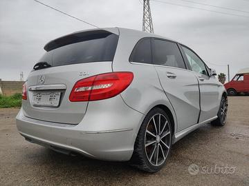 Mercedes-benz classe b w242, w246 109cv ricambi