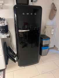 Frigo Smeg Nero