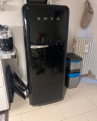 Frigo Smeg Nero