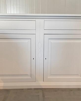 Nuova credenza 2 ante 2 cassetti di vero massello