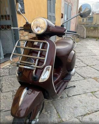 Vespa Piaggio 150 LX TOURING