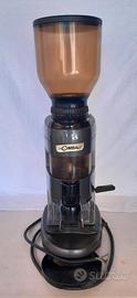 Macinacaffè La Cimbali funzionante