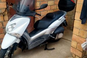 Scooter yamaha