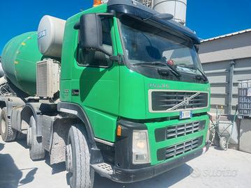 Volvo 400 autobetoniera cifa
