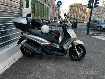 Scooter paggio