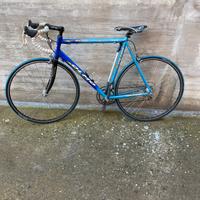 Bici da corsa Olmo