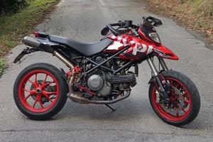 Ducati Hypermotard 796