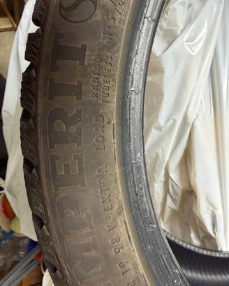Gomme da neve 245/40 R V XL