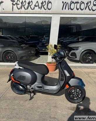 VESPA GTS SUPER SPORT NUOVA PRONTA CONSEGNA