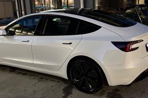 Tesla model 3 highland Rwd premium