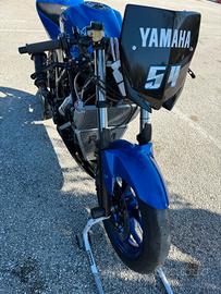 Yamaha R3 