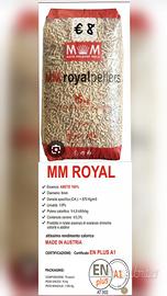 pellet di abete color chiaro 