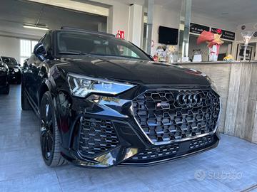 Audi RS Q3 quattro S tronic