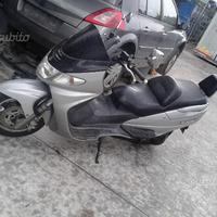 Ricambi suzuki burgman 250/400 99/2001