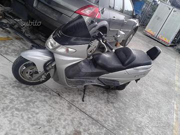 Ricambi suzuki burgman 250/400 99/2001