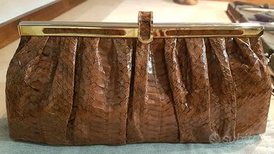 Borsa COCCODRILLO diventa A BRACCIO e ha l'OMAGGIO