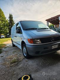 Mercedes Vito 110 CDI Autocarro 