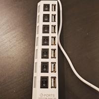 Hub USB 7 slot bianco col luci blu 