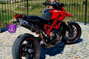 Ducati Hypermotard 1100S