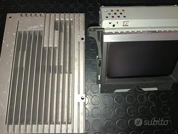 Stereo e amplificatore rang rover sport