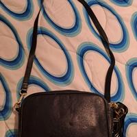 Borsa in pelle con tracolla