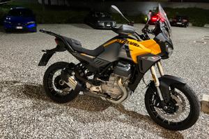 Moto Guzzi Stelvio - 2024