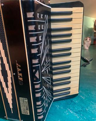 34/48 5R NERA CON ASTUCCIO FISARMONICA