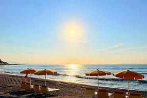 VARAZZE CENTRO Disponibile OTTOBRE, NOVEMBRE, DICE