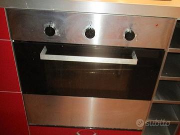 forno elettrico statico Indesit da cm. 60 x prof.