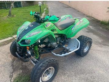 Quad Kawasaki cc 700 KFX