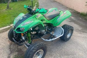 Quad Kawasaki cc 700 KFX