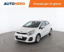KIA Rio XZ08974
