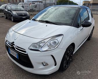 Citroen DS3 1.4 HDi 70 So Chic -SOLO 96.000 KM-