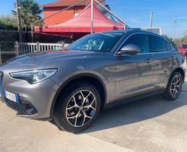 Alfa Romeo Stelvio 2.2 TD Q4 210 cv Super Pack Lus