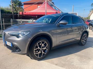 Alfa Romeo Stelvio 2.2 TD Q4 210 cv Super Pack Lus