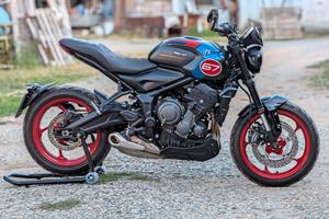 Triumph Trident 660 Special "Triple Tribute"