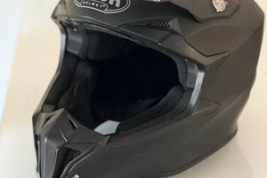 Casco airoh da cross nero opaco