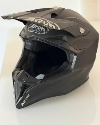 Casco airoh da cross nero opaco