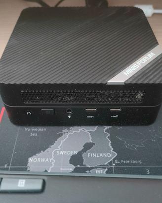 Mini pc Minisforum um773 lite