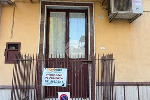 2 LOCALI A MARANO DI NAPOLI