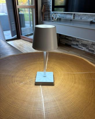 Lampada tavolo led