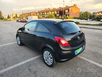 Opel Corsa 2014