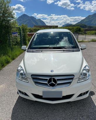 Mercedes classe B