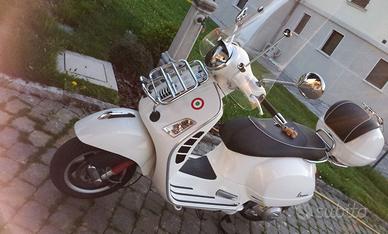 Vespa GTS300