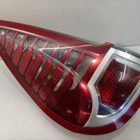 STOP FANALE POSTERIORE SINISTRO RENAULT Scenic X M