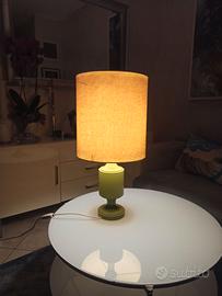 Lampada verde in legno e carta vintage anni 70