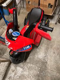 Moto elettrica manca la batteria.