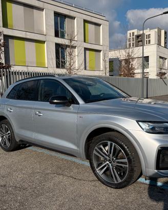 AUDI Q5 40TDI MHVE QUATTRO STRONIC SLINE PLUS
