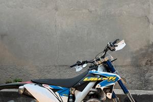 Valenti Sm Motard 50